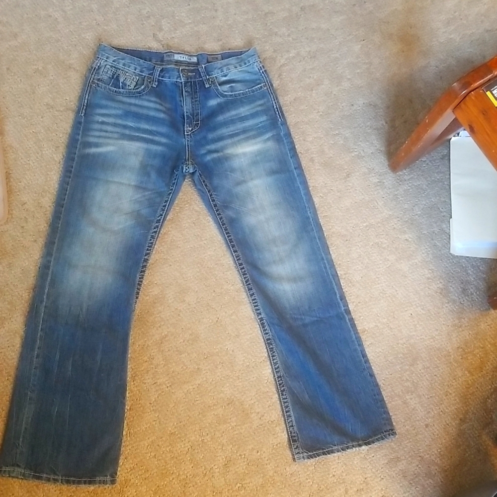 Buckle Jeans